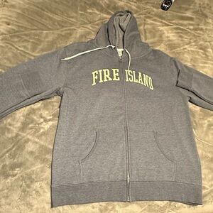 Blue 84 , size is an XXL , grey and white